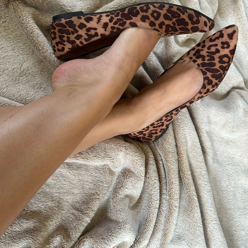 Animal print flats broken in 🥿👡🤩 - Picture 3 of 4